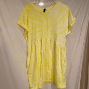 Lemon yellow casual dress
